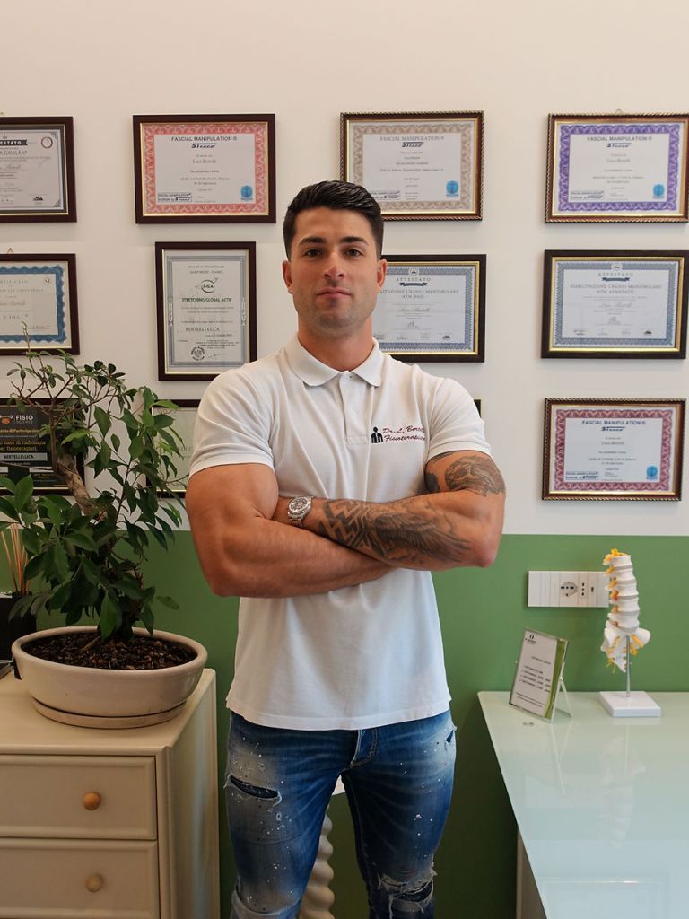 Dr. Luca Bertelli, fisioterapista a Milano
